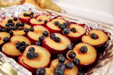 baked-plums-blueberries-mascarpone