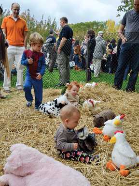 BBG_GhoulsandGourds_Jean-MarcGrambert
