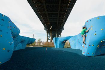 Scale the DUMBO Boulders