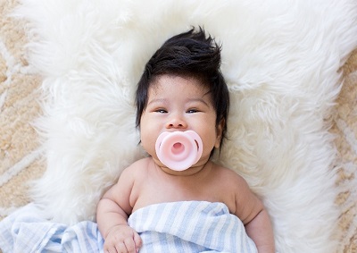 Feeding/Bathing/Changing Category: The Pop, the cleaner pacifier, from Doodle & Co 