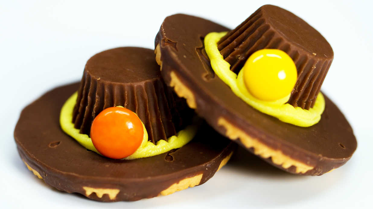 Chocolate Pilgrim Hats