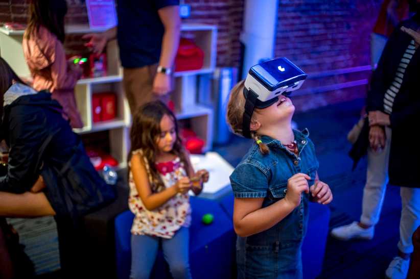 Sue's Holiday SpecTECHular