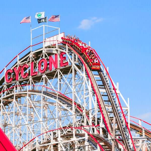 These are the Best Roller Coasters in NYC and Nearby