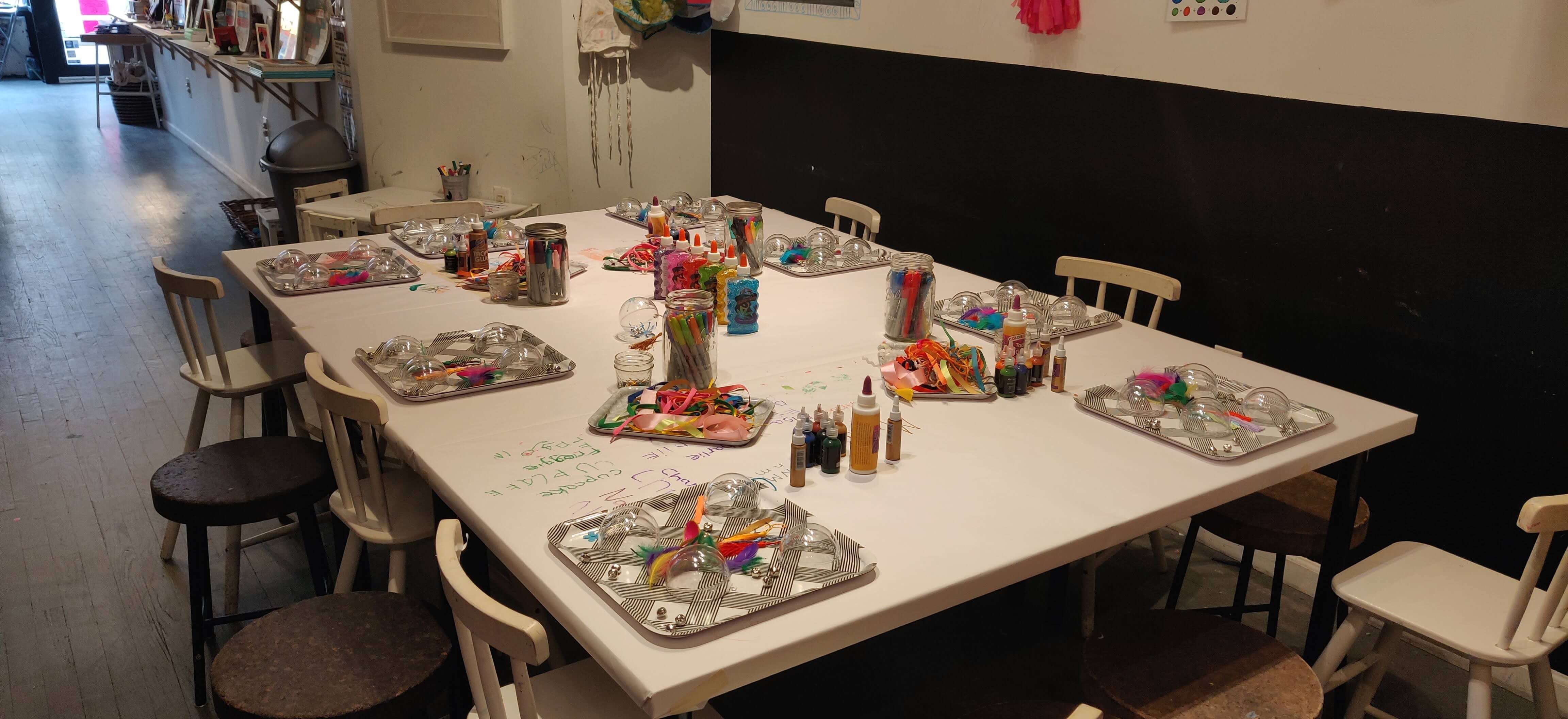 DIY Ornament Family Art Workshop 