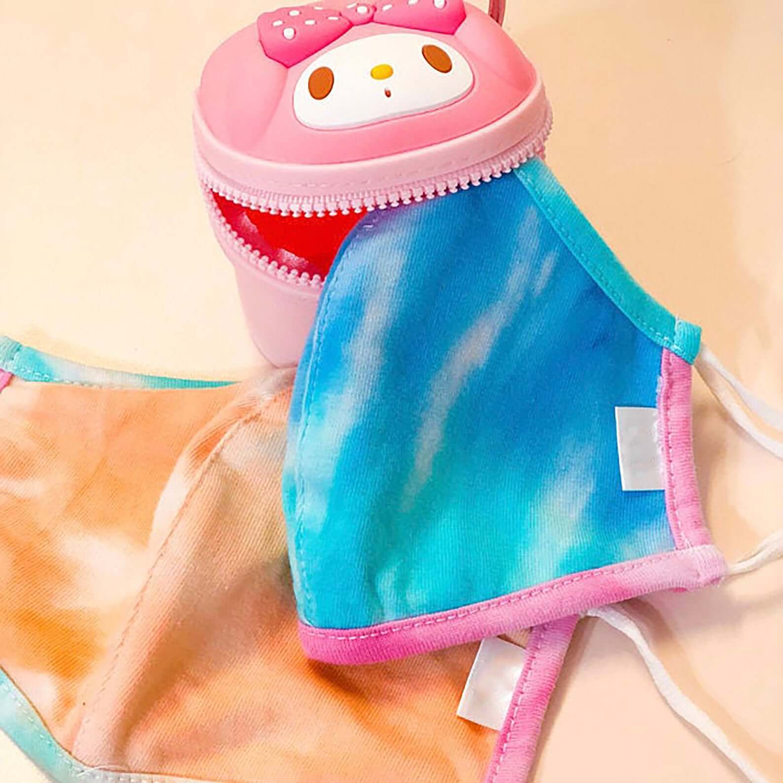 Tie-Dye Mask With Pocket Filter