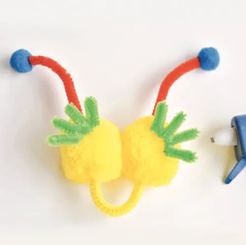 pom pom hand puppet diy step 7 pom pom hand puppet diy step 7