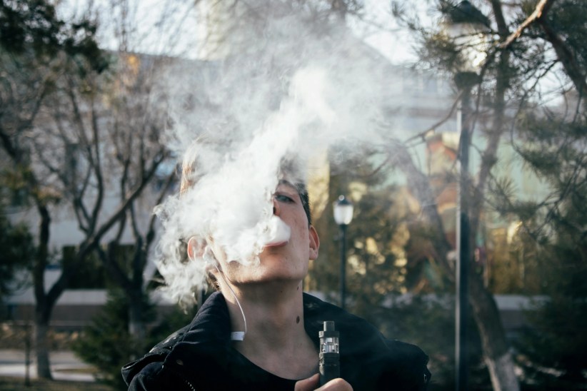 Shocking Survey Reveals Healthcare Professionals Say Vaping Is a Teen Epidemic