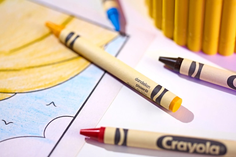 Crayola Announces the Temporary Return of Popular Retired Shades