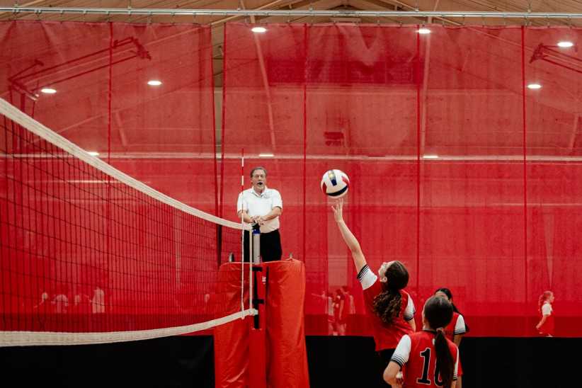 In addition to academics, Friends Academy middle school allows students to explore their potential and possibilities by offering a full slate of extracurricular programs.