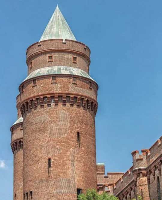 2025 Guide to NYC Neighborhoods: The Bronx